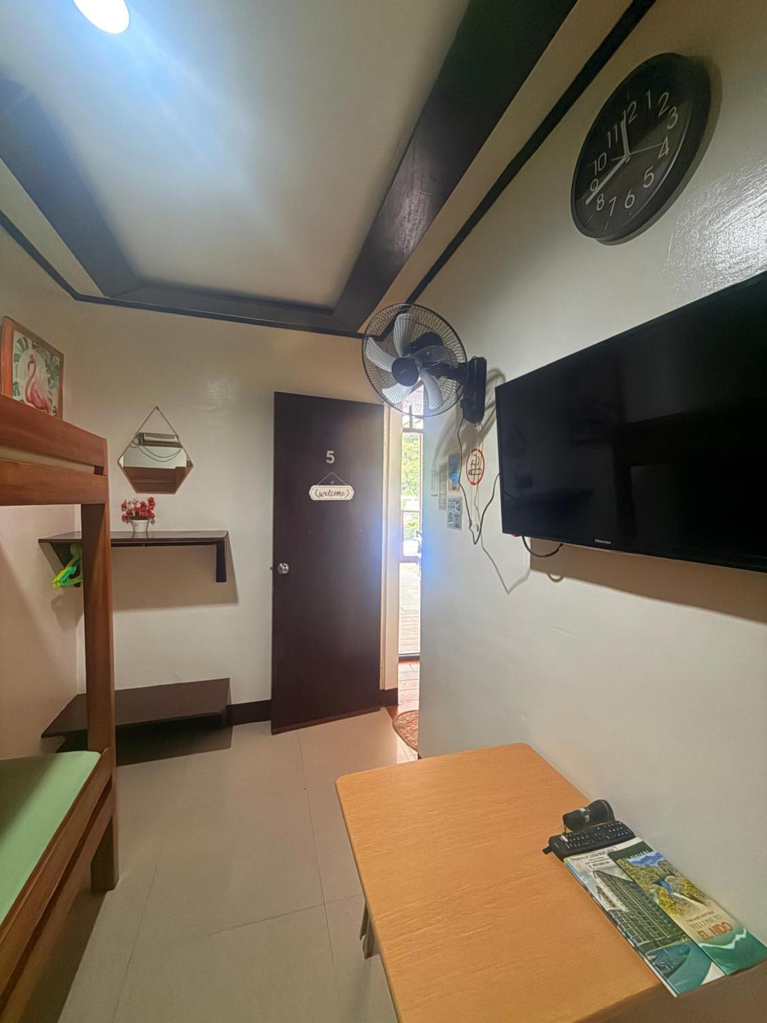 Lolo Bob'S Bed And Breakfast El Nido Esterno foto