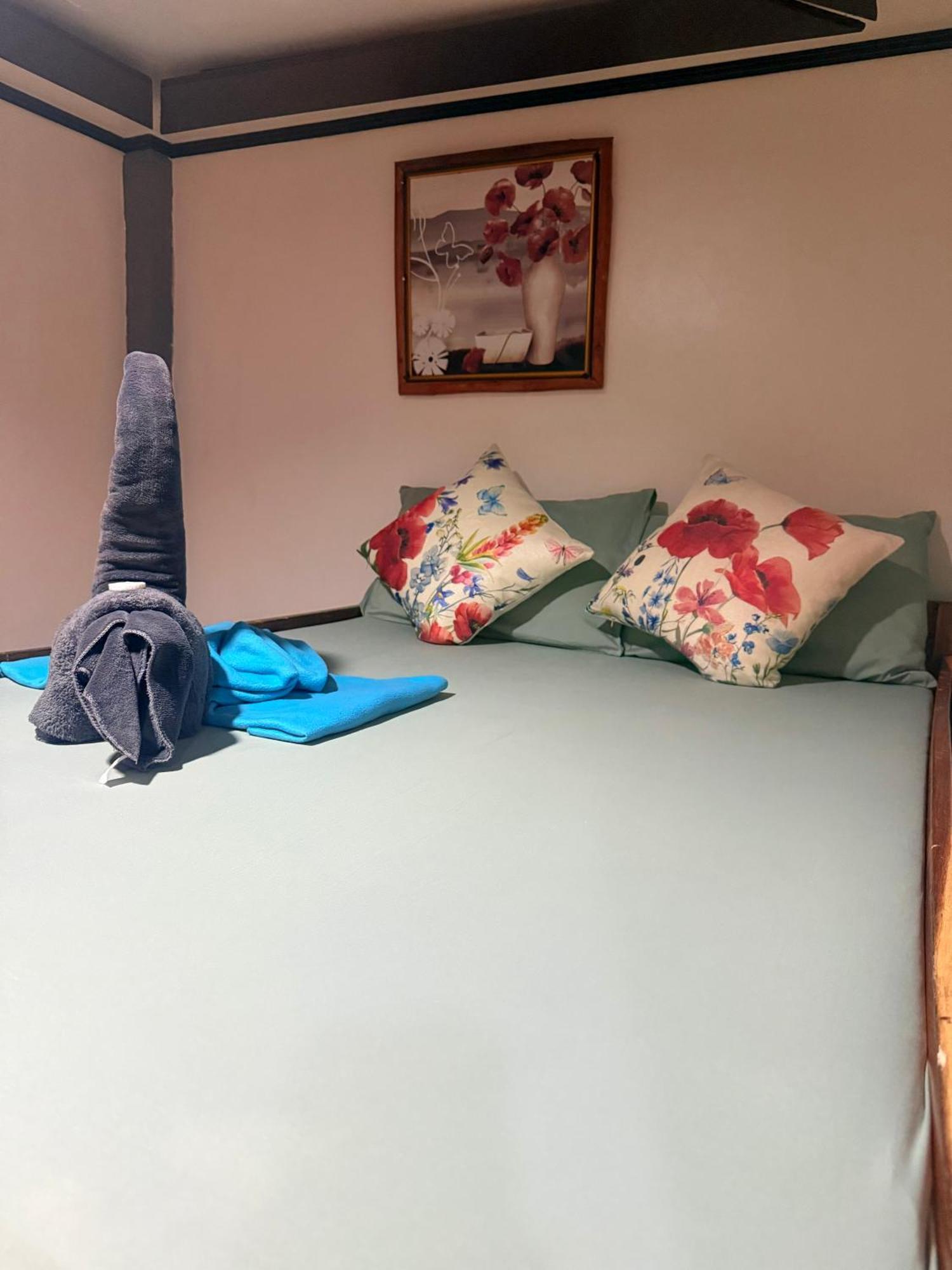 Lolo Bob'S Bed And Breakfast El Nido Esterno foto