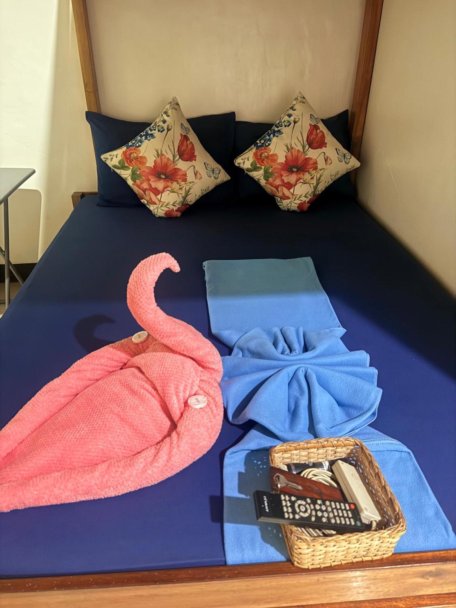 Lolo Bob'S Bed And Breakfast El Nido Esterno foto