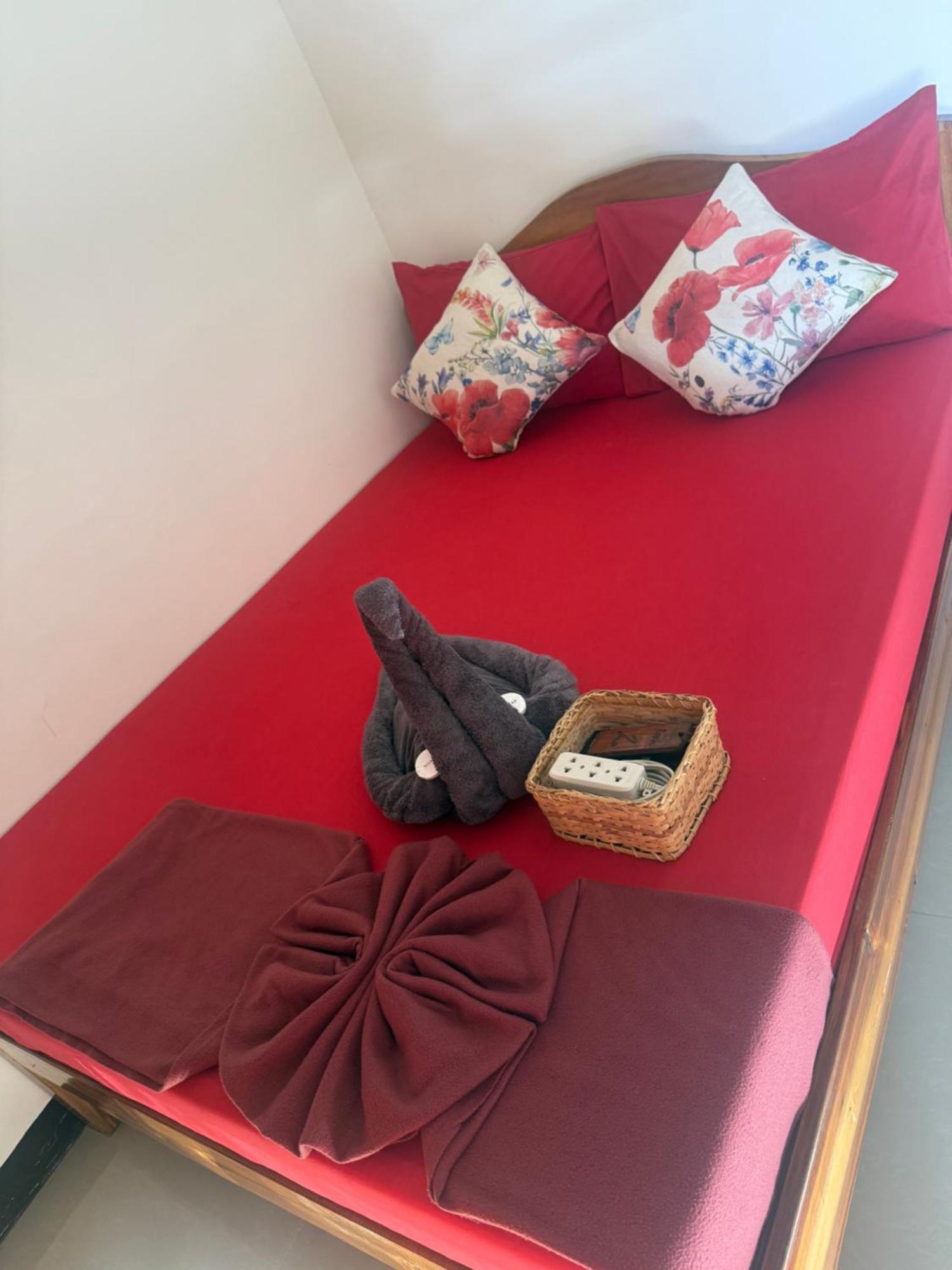 Lolo Bob'S Bed And Breakfast El Nido Esterno foto